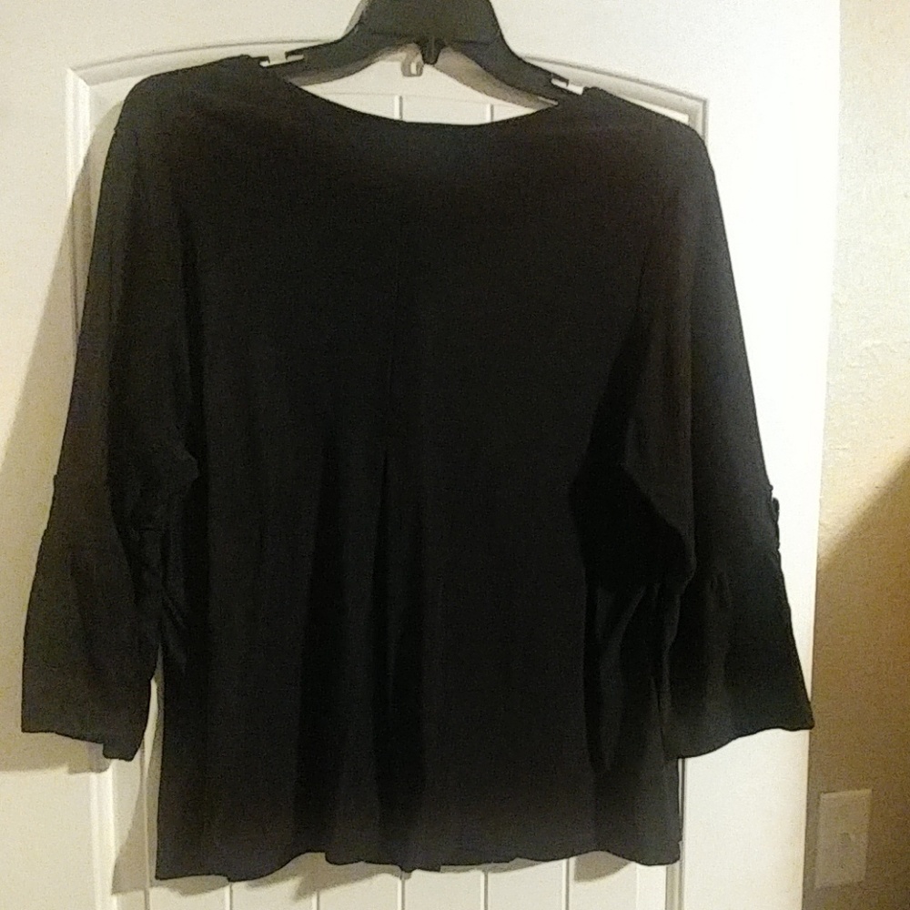 Top - Picture 2 of 2